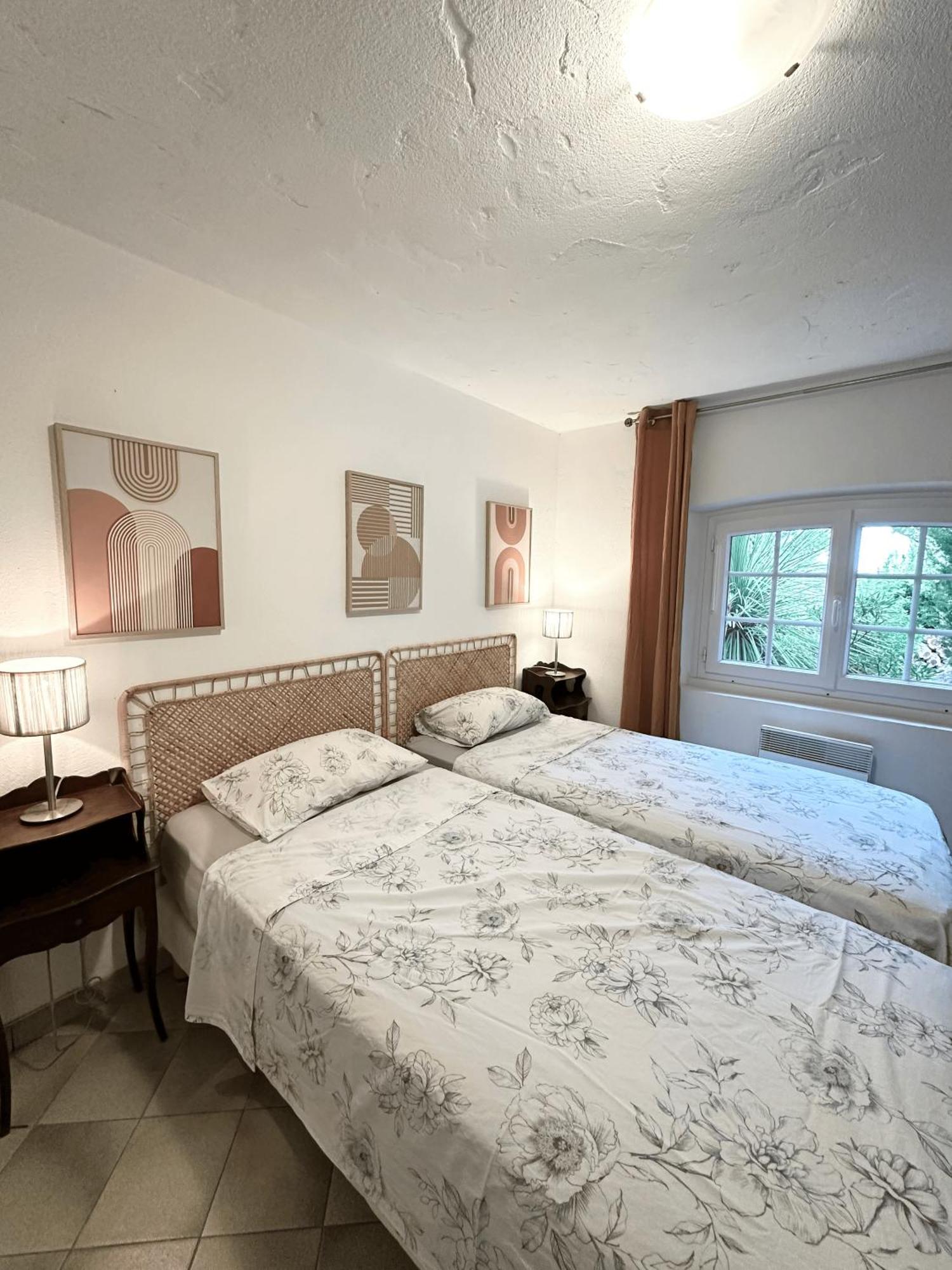 Appart 4/6 Personnes, Jardin, Terrasse, Vue Mer La Londe-les-Maures Exterior foto